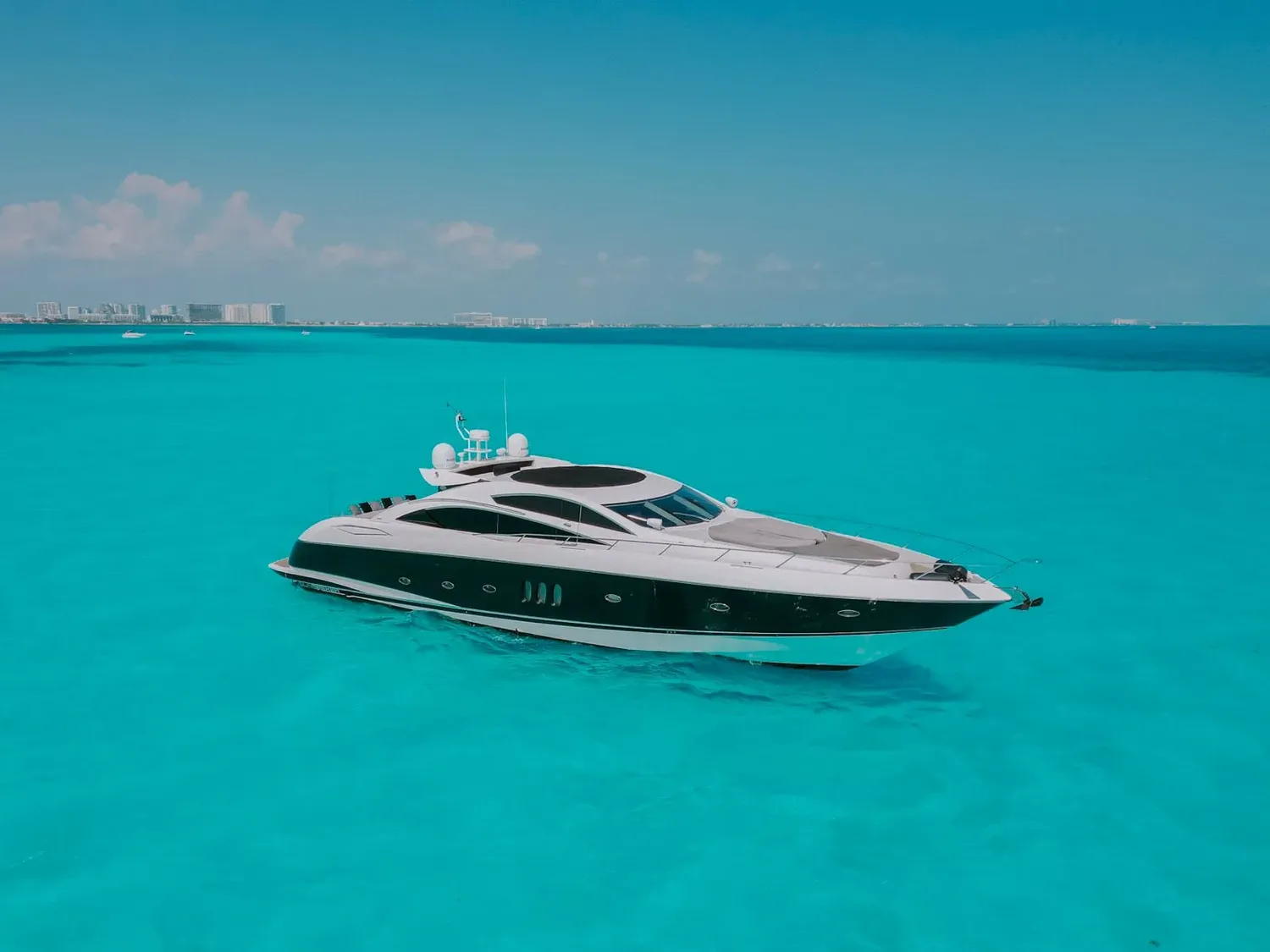 Sunseeker 82 · Foto 1