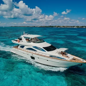 15. AZIMUT 80FT