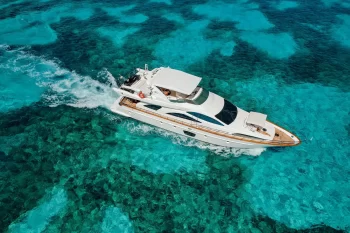 azimut-80-3.webp